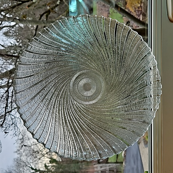 Arcoroc Seabreeze Clear Glass Pressed Glass Swirl Serving Platter 1980s  12 3/4" - Picture 1 of 4